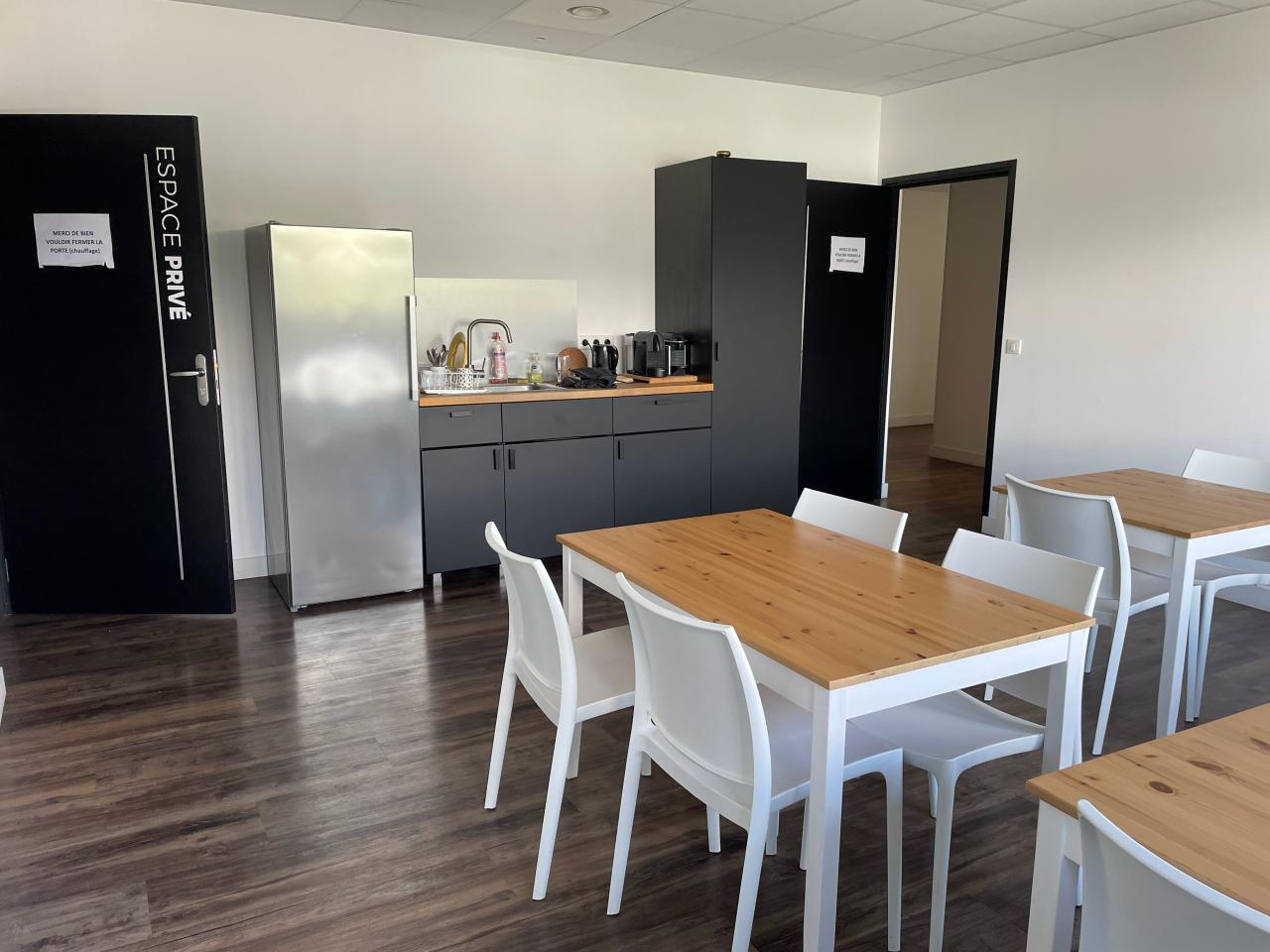 Local d'activité Marcilly-d'Azergues 1028m² Location local d'activité Marcilly-d'Azergues Rhône OLACT2426336 3